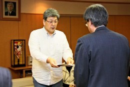 肝がん検診団が検診助成と周知を市に要請